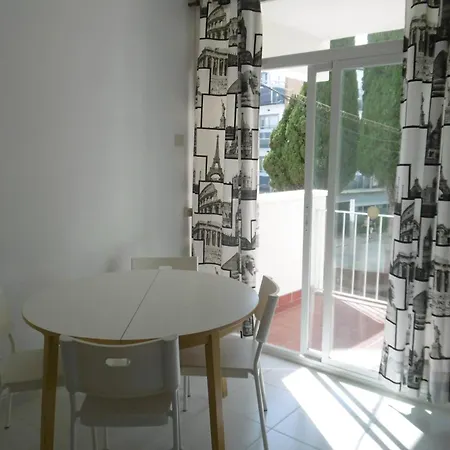 Centrico Y Confortable Apartamento En דירה טוסה דה מאר
