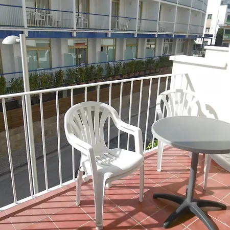 Centrico Y Confortable Apartamento En * טוסה דה מאר