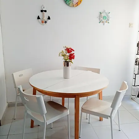 Centrico Y Confortable Apartamento En *